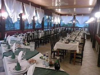 Park & Restaurant Hotel