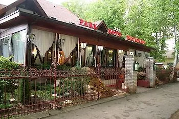 Hotel Park & Restaurant 2*